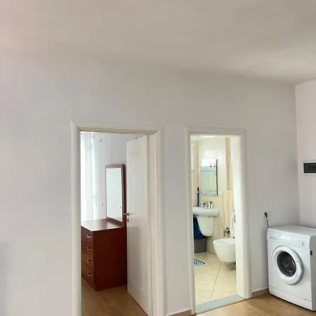 Cameria Apartment Durres